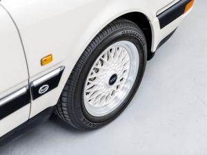 Audi V8 1990 года  (EU)